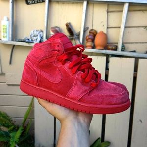 Nike Air Jordan Retro 1 Sneaker Shoes